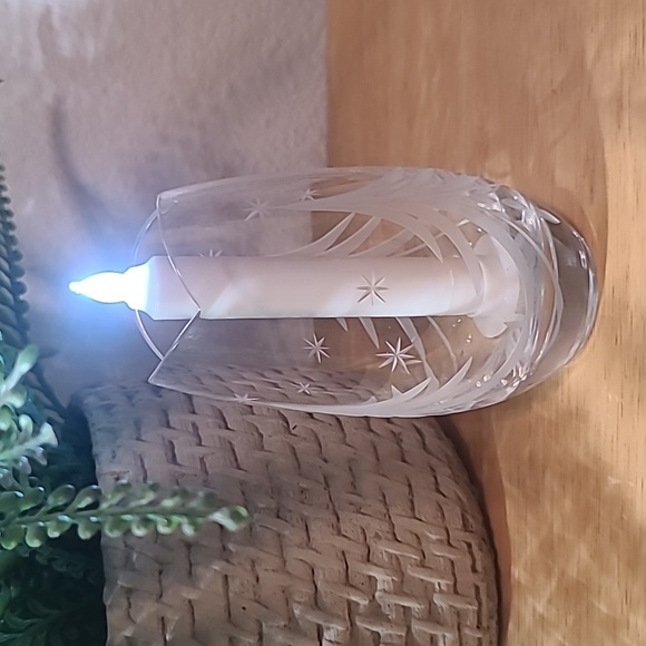 Mikasa Silent Night Crystal Etched Bud Vase Christmas tree Slovenia - Picture 3 of 9